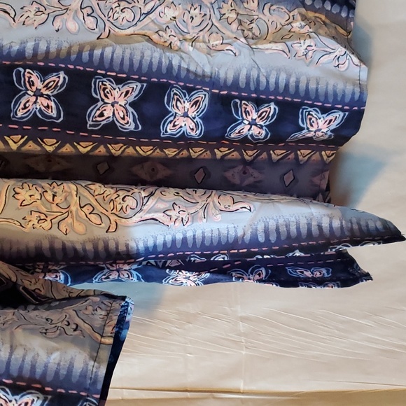 Susan Graver Studio NWT 3X V-neck button down Tunic side slits long sleeves - Picture 4 of 11